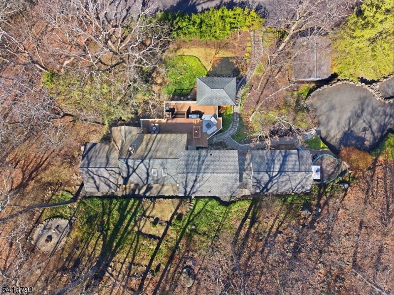 363 Springbrook Trl