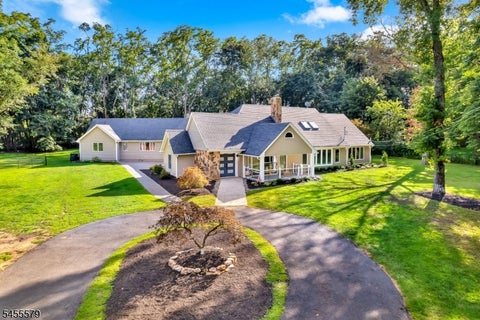 Photo for 46 Ironia Rd