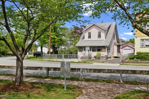 295 Carlton Ave East Rutherford Boro NJ 07073