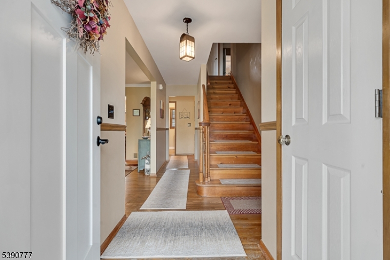 279 Madison Hill Rd