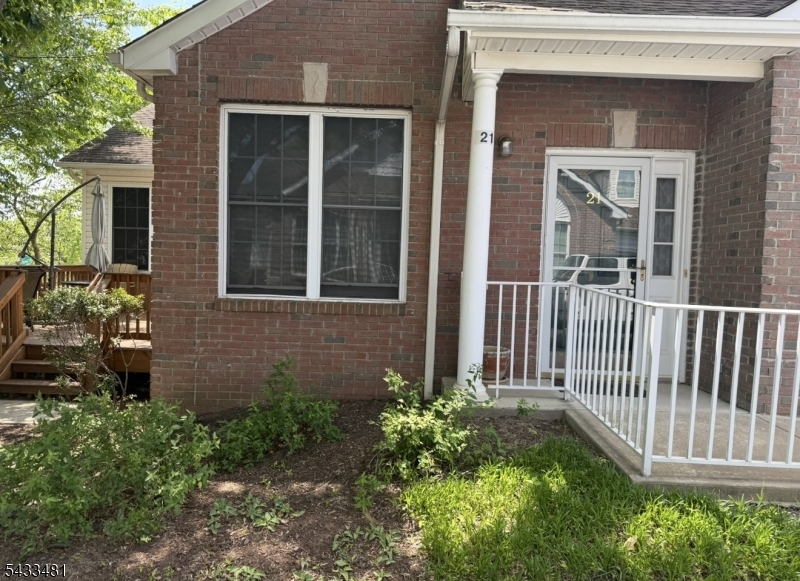 21 Samson Dr