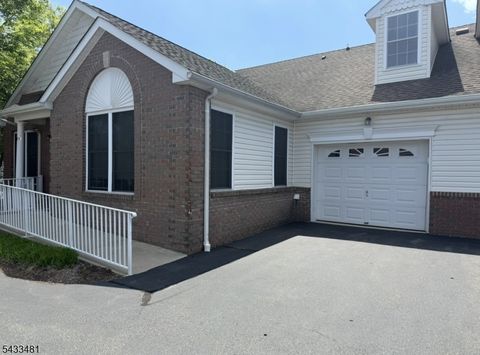21 Samson Dr Raritan Twp. NJ 08822