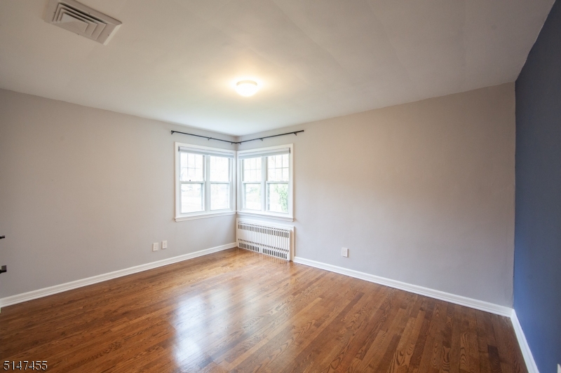 30 Chestnut Hill Pl