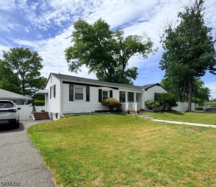 141 Grant Ave