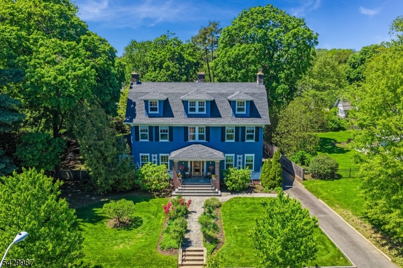 132 Christopher St