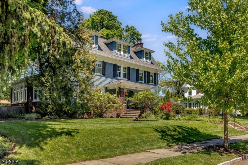 132 Christopher St