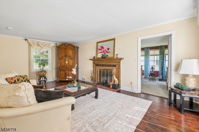 59 HILLSIDE AVENUE