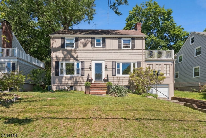 59 HILLSIDE AVENUE