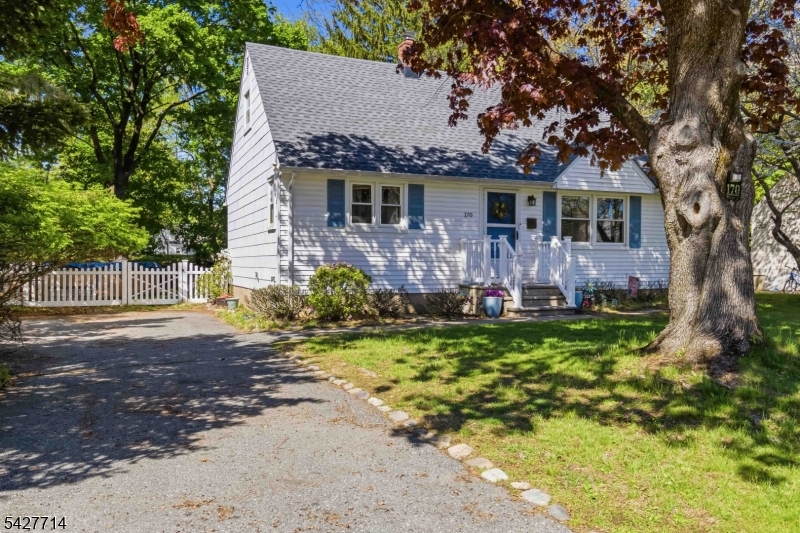 170 Marion Ct