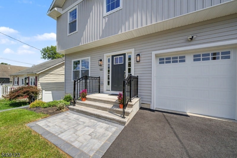 58 Navajo Ave