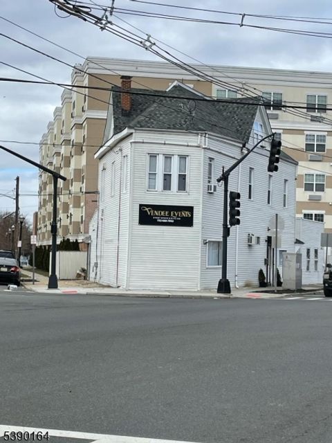 Photo of 273 E Grand Ave, Rahway, NJ 07065 (MLS # 3991516)