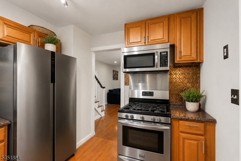 116 7Th St