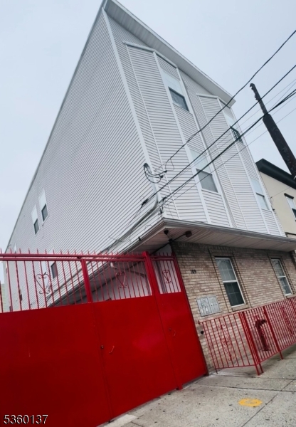 109-111 Fleming Ave