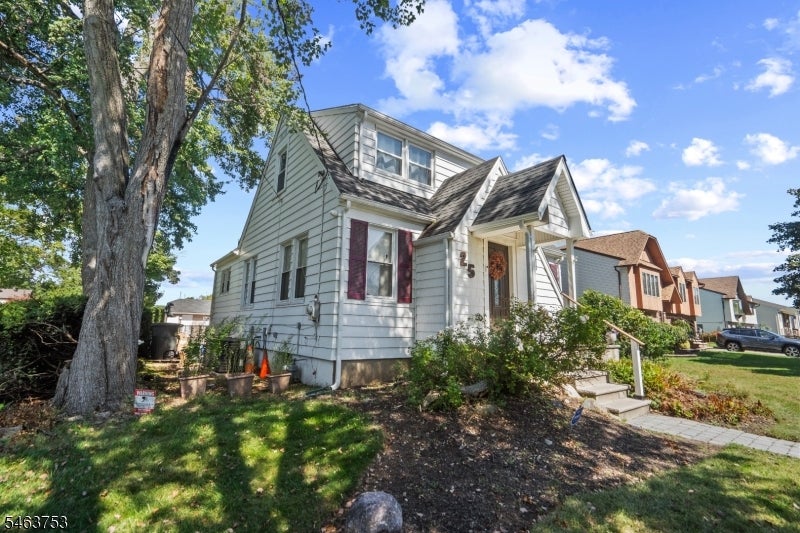 25 Randolph St