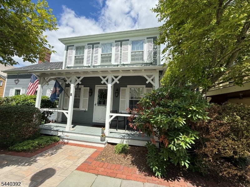 5 Murray Hill Sq