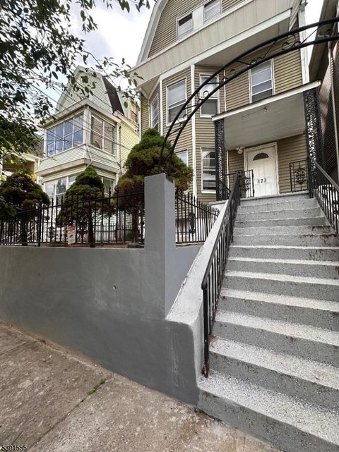 177 Seymour Ave 3 Newark City NJ 07108