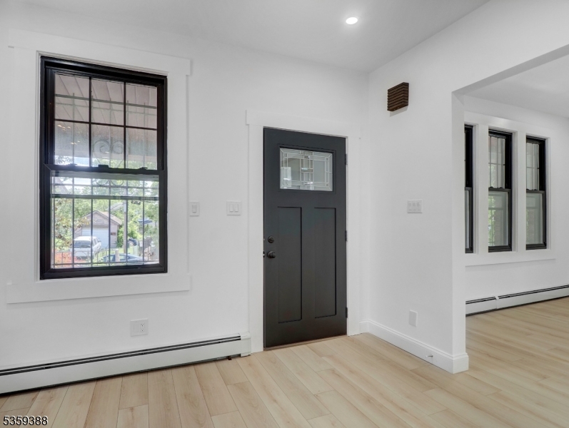21-23 Porter Ave