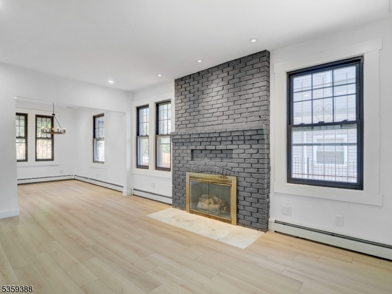 21-23 Porter Ave