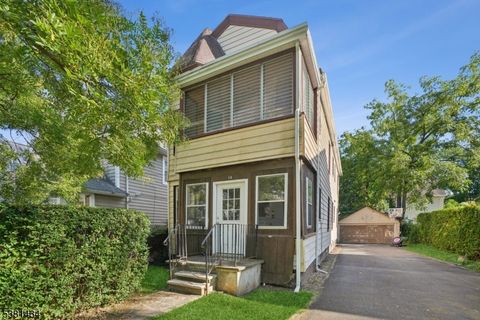 14 Ward Pl Montclair Twp. NJ 07042