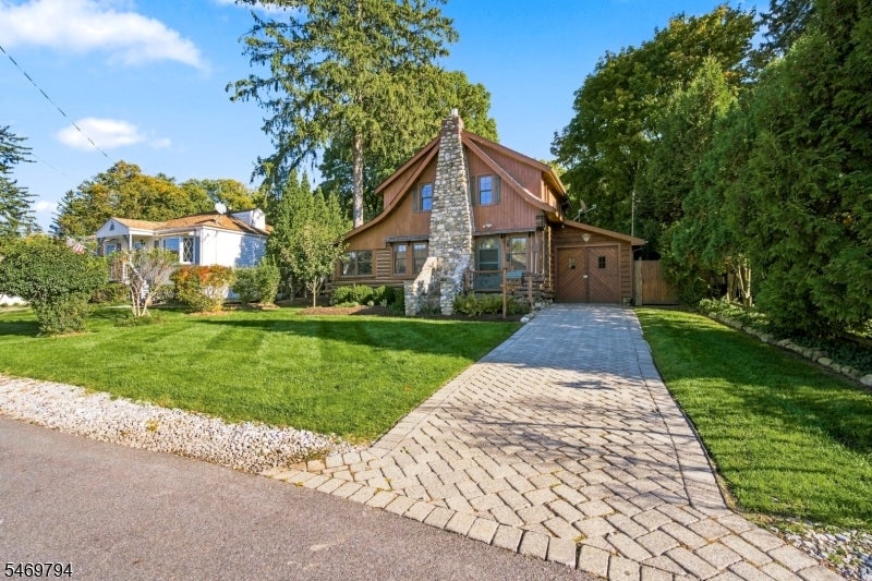 14 Balsam Pkwy