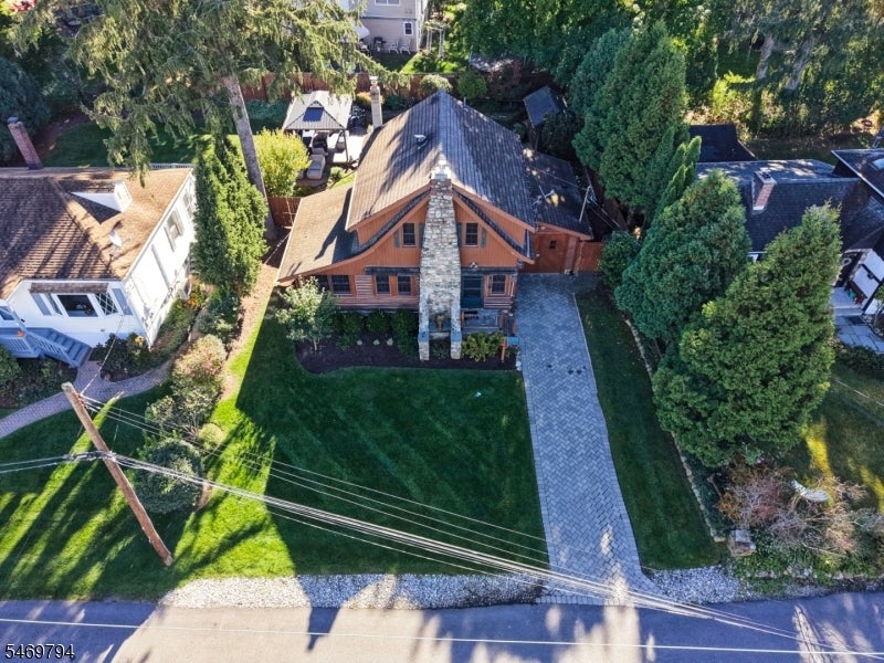 14 Balsam Pkwy
