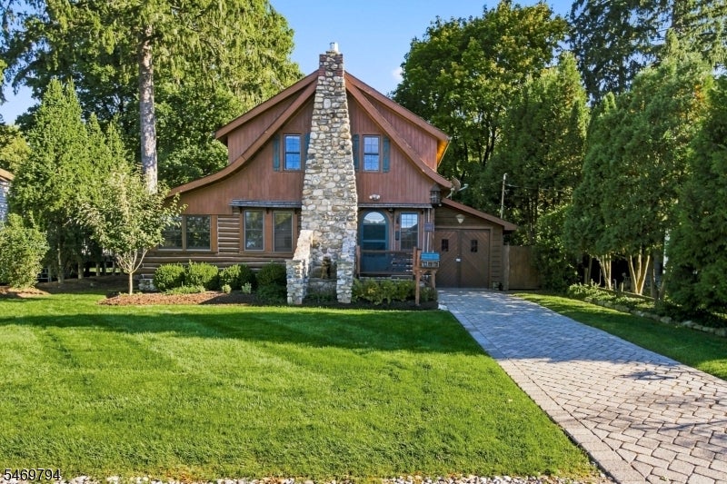 14 Balsam Pkwy