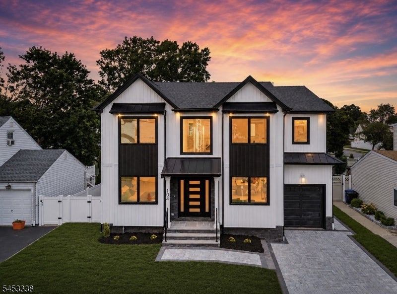 104 Highview Dr