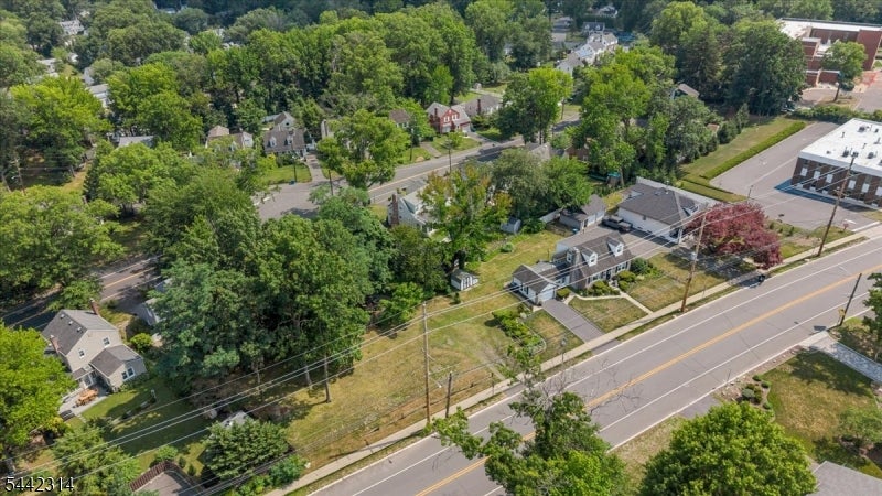 374 South Ave