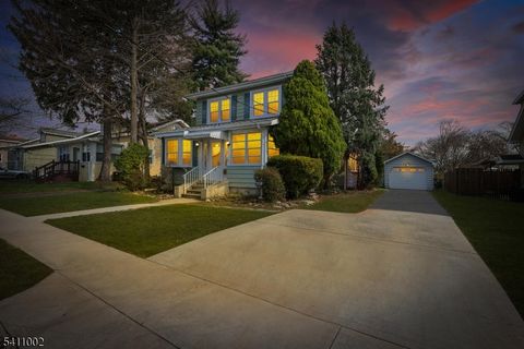 2123 Evans St Rahway City NJ 07065