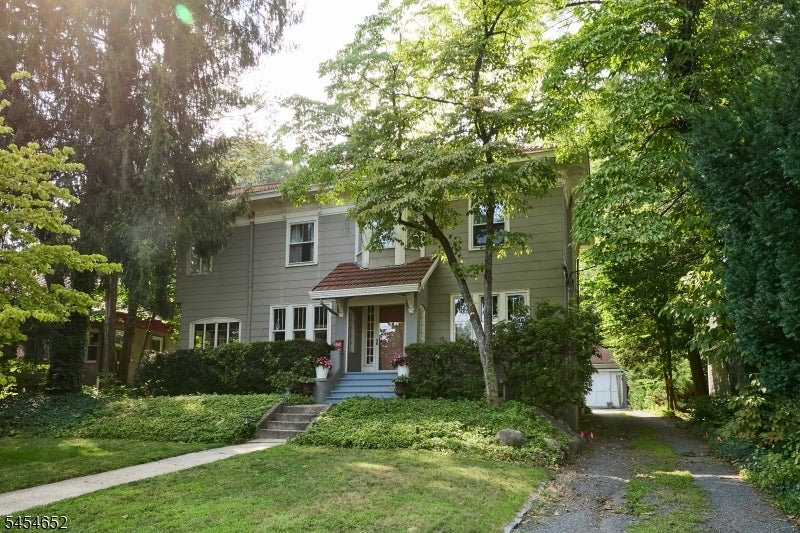 115 Maplewood Ave