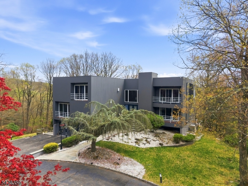 36 Fox Ledge Rd
