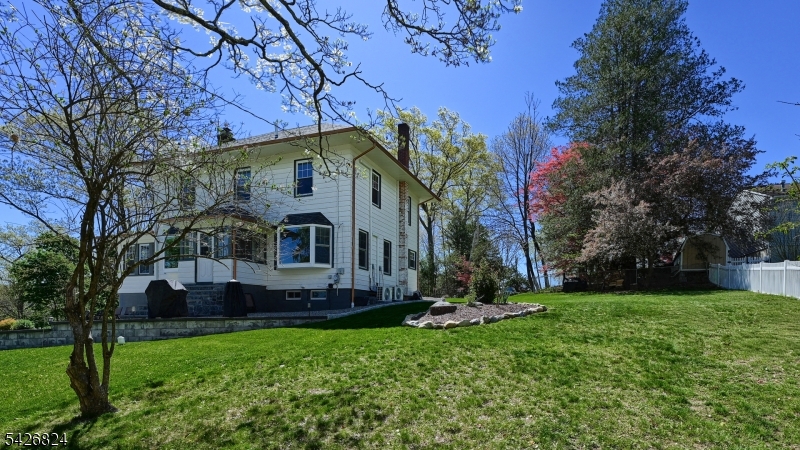 39 Elm St