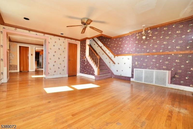 6 Prospect Pl