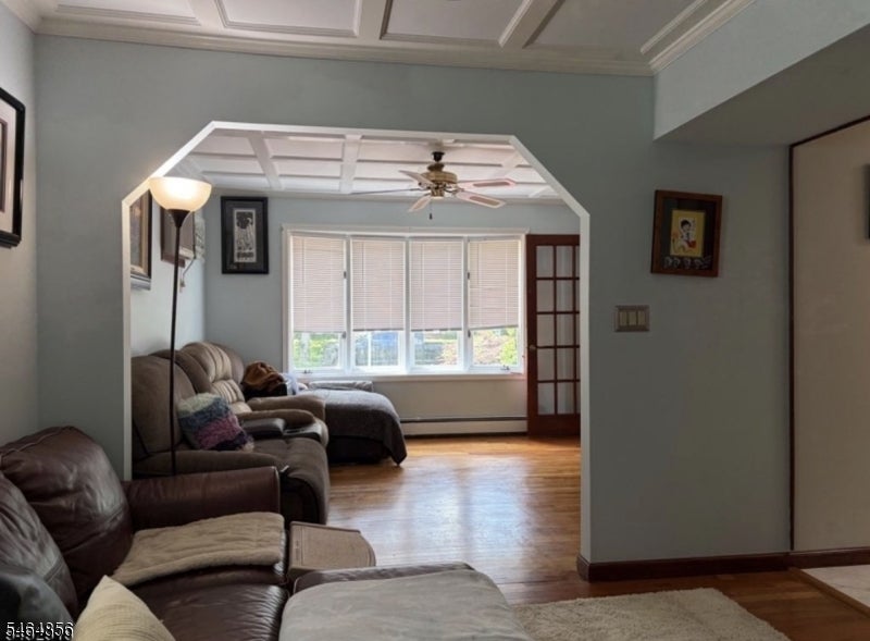 27 River Rd