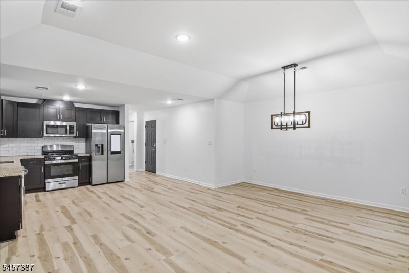 67 S 13Th St 2