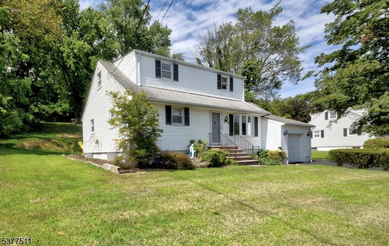 195 Pine Brook Rd