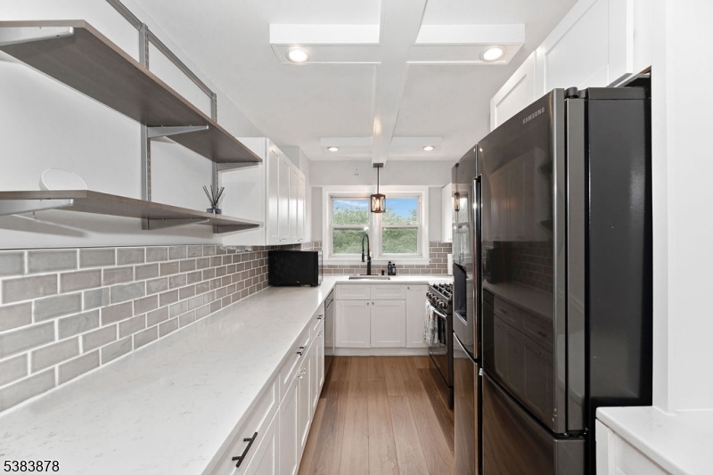 415 Claremont Ave 2D
