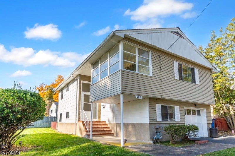 225 Centerton Dr