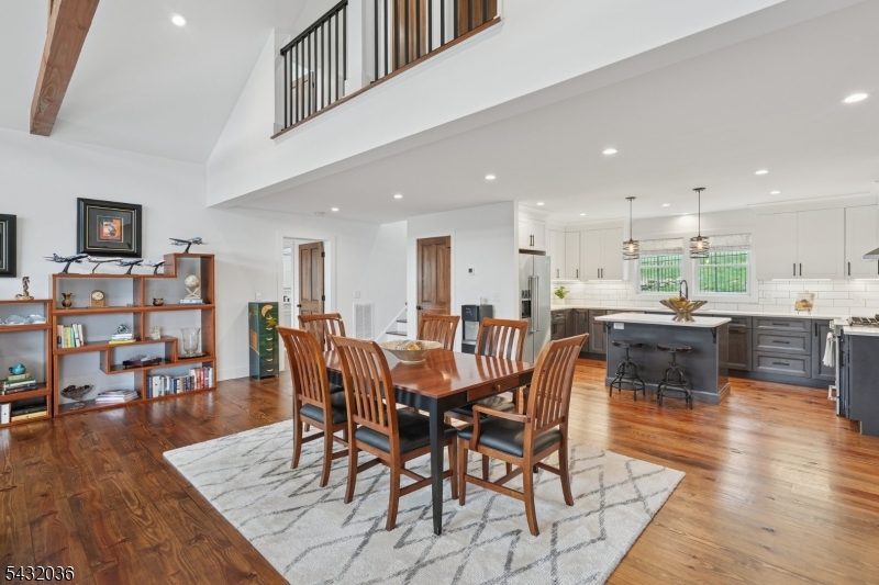 8 Sutton Rd