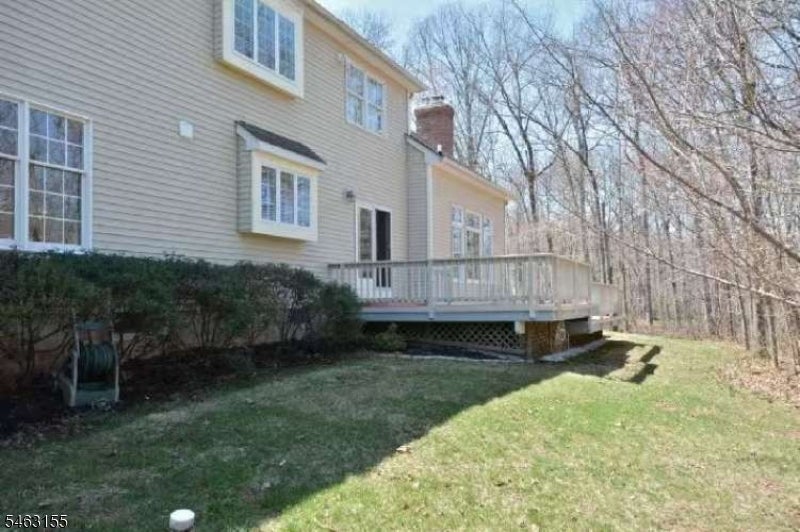 10 Aspen Ct