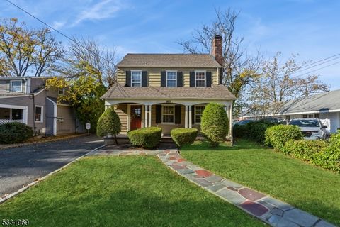 1829 Front St Scotch Plains Twp. NJ 07076