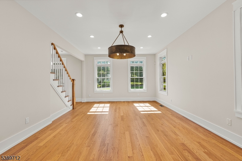 91 Woodland Rd