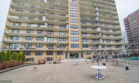Photo of 285 Aycrigg Ave #22D, Passaic, NJ 07055 (MLS # 3991438)