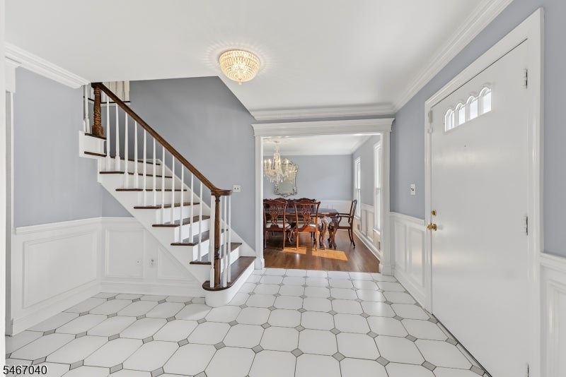 109 Meadowbrook Rd