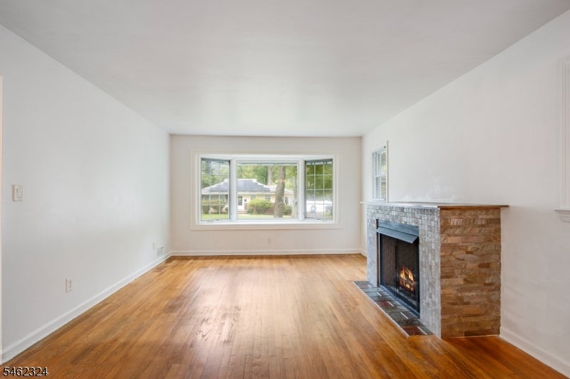 200 Muriel Ave