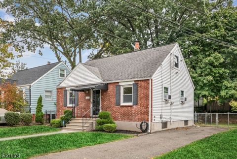 7 Ploch Rd Clifton City NJ 07013