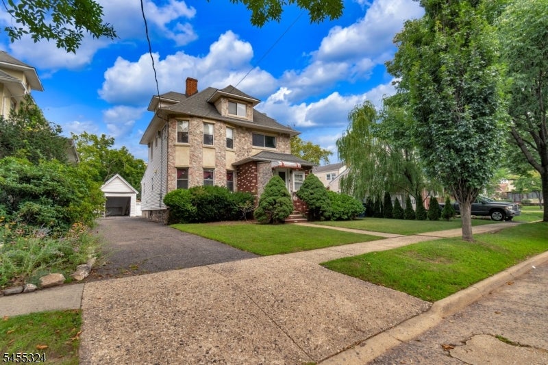 90 Cedar St
