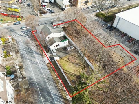 12 44th St Maplewood Twp. NJ 07040