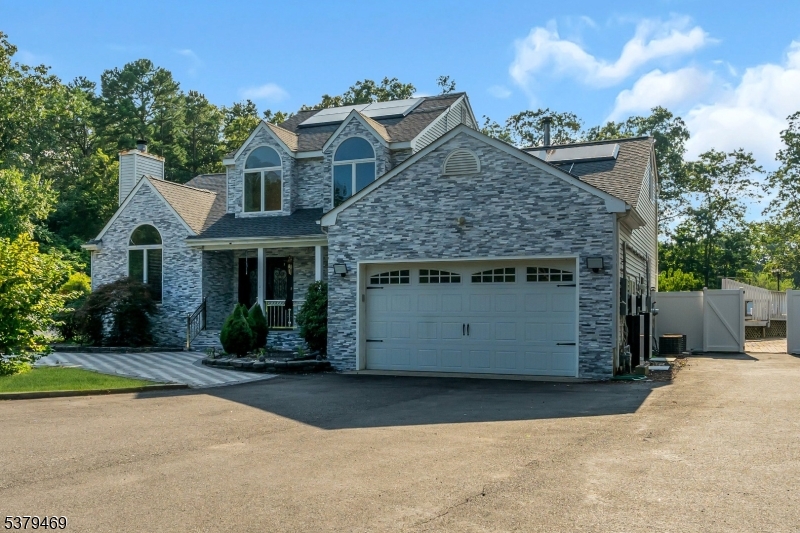 592 Ollie Burke Rd