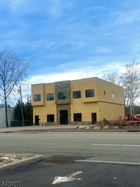 81 Passaic Ave Fairfield Twp. NJ 07004